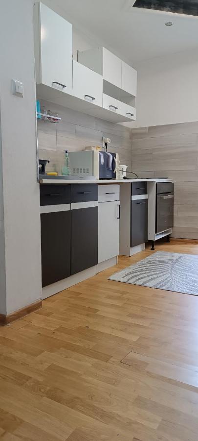 拉迪亚Lora'S House公寓 外观 照片